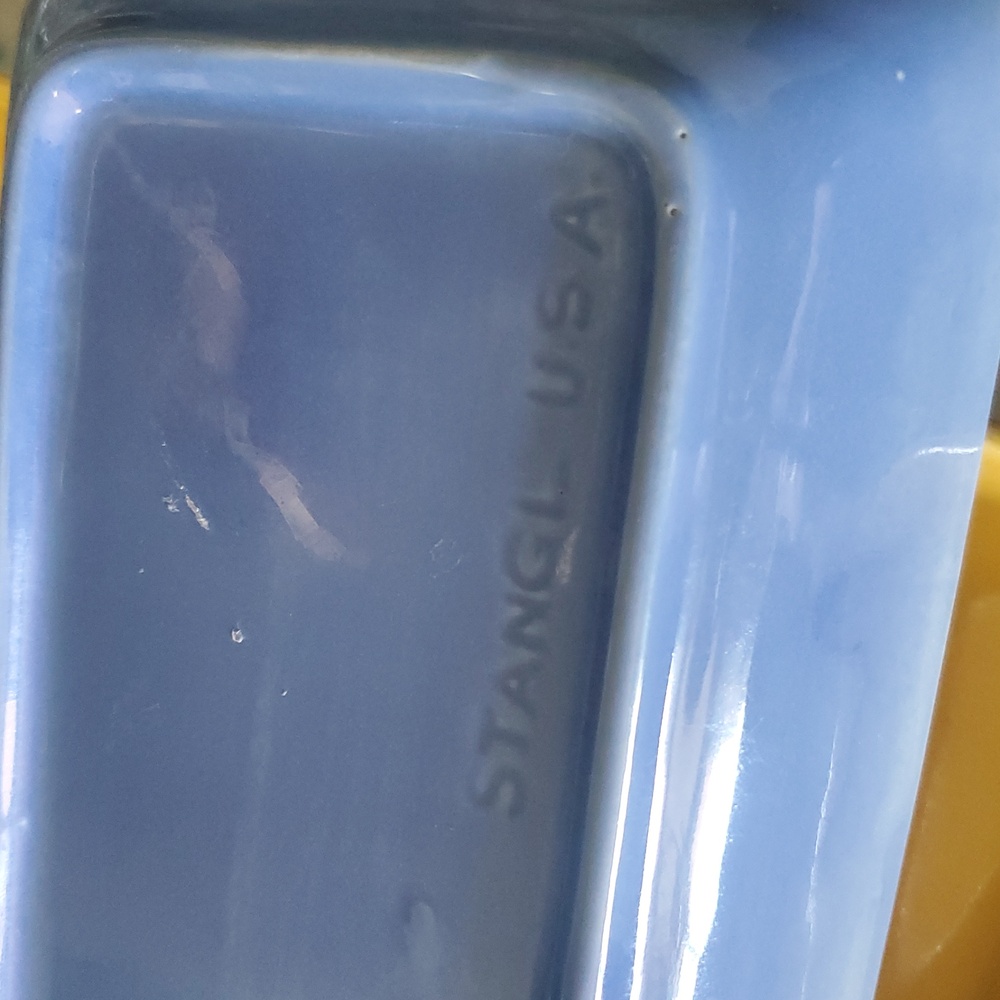 Stangl - Picture 2 of 3